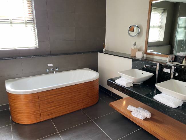 Bathroom, Northcote