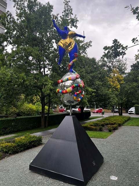Saint Phalle - Le Monde