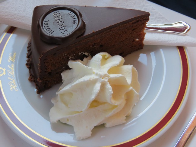 sacher-cake-1280575_1280